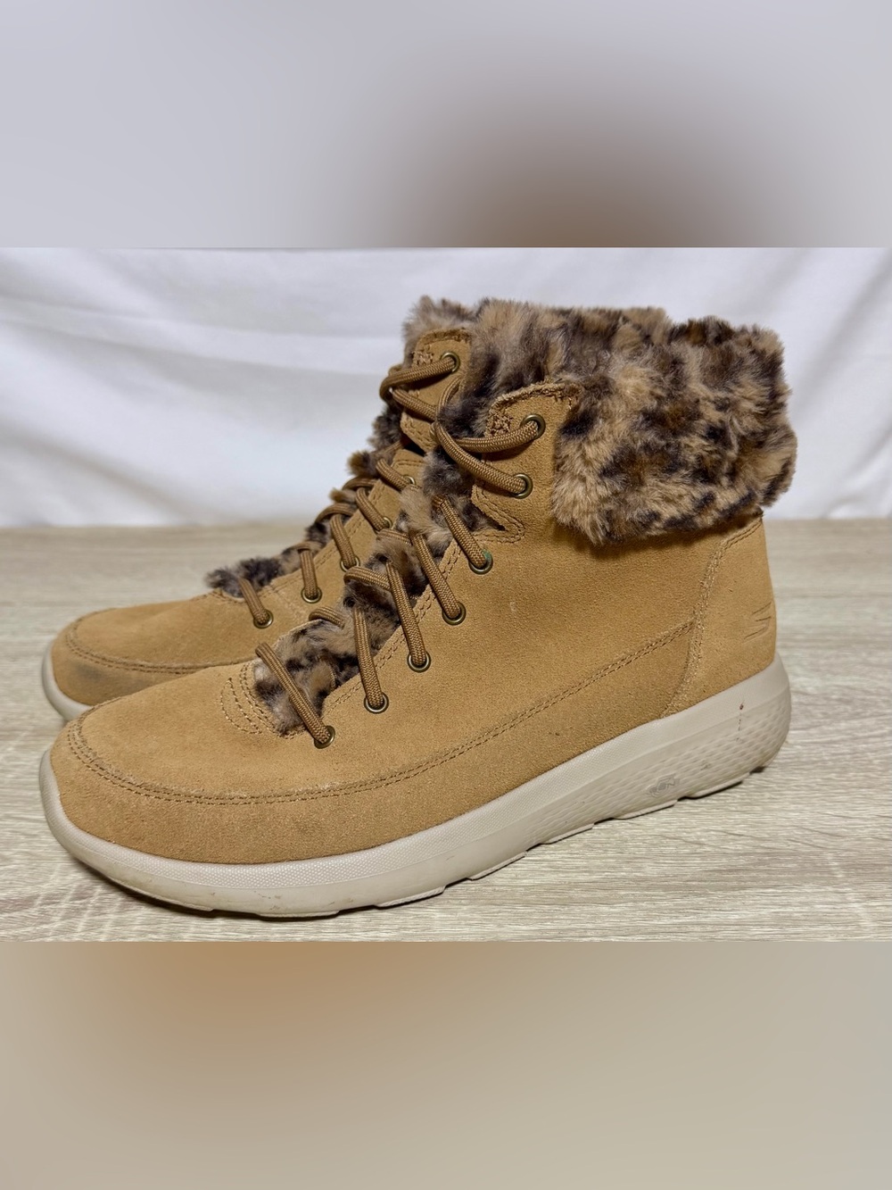 Skechers On-The-Go Water Repellent Suede Boots - Leopard, Women’s Sz 7.5